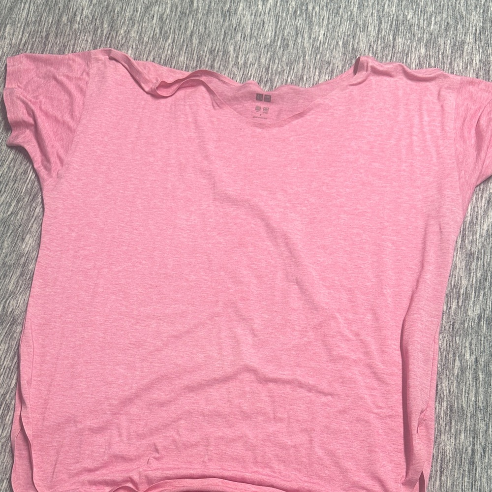 Uniqlo Women's Pink Airism Tee